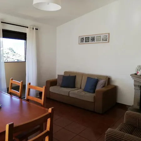 Fonte De Casarelhos * 吉尔斯